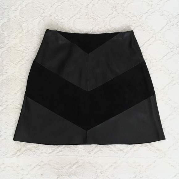 Zara Dresses & Skirts - Zara faux suede & leather a-line skirt